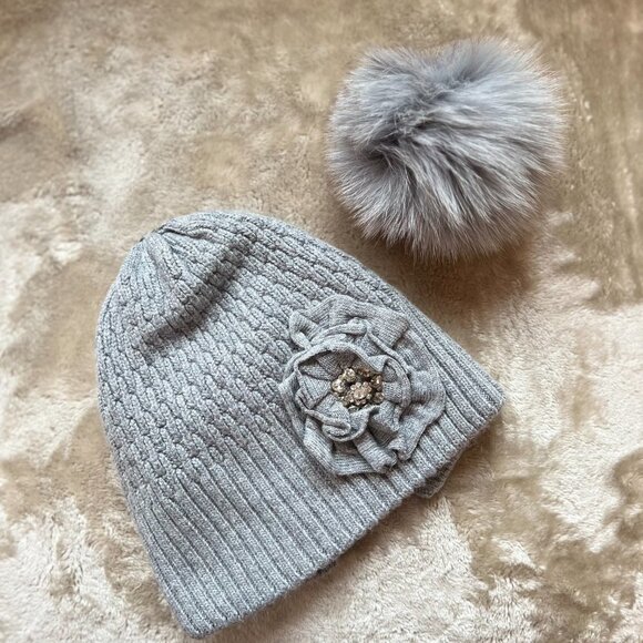 La-El All Gray Wool & Angora Detachable Pom Pom Beanie Hat (Gray POM) main image 4